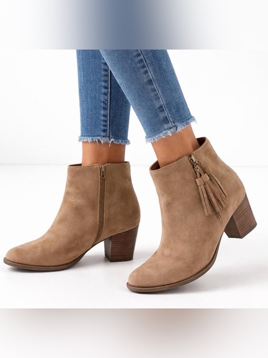 Vionic Shoes - VIONIC Upright Madeline Bootie Size 9
